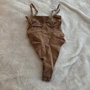 ShaperX NIB 5216 Sienna Seamless Tummy Control Thong Shapewear Size S/M